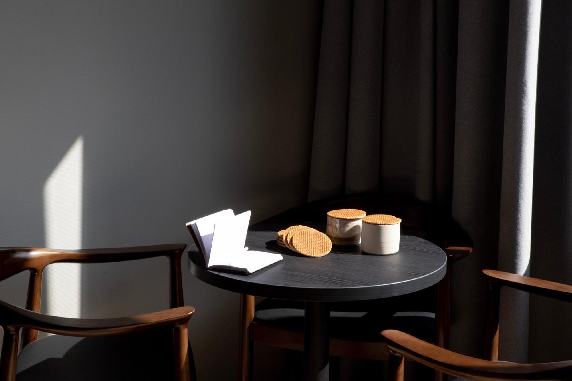 Bob W Amsterdam Noord Aparthotel ภายนอก รูปภาพ